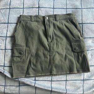 Forever 21 Utility skirt